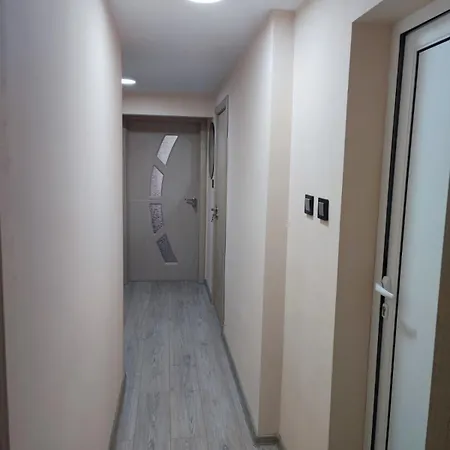 деси Apartmán