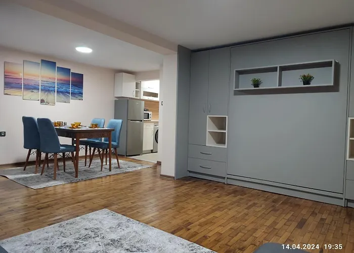 деси Apartmán *